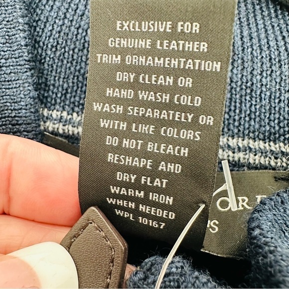 100% Merino Wool Bloomingdale's Quarter-Zip Blue Sweater Size: XL - NWT - Picture 5 of 6